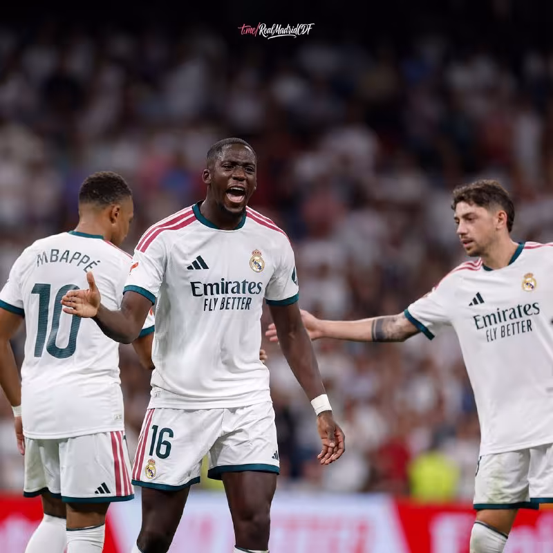 Real Madrid futbolchilari Villarrealga qarshi o'yinga tayyorlanmoqda